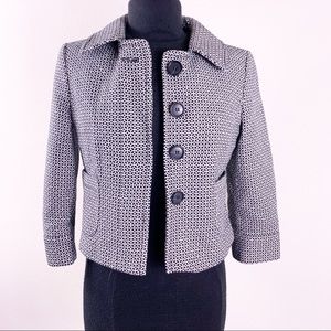 Ann Taylor, black & white, coat, size 4, great Con